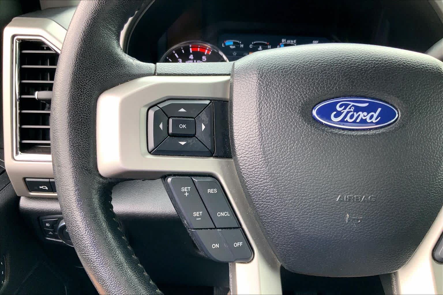 Used 2018 Ford F250 Lariat w/ Chrome Package AWD/4WD image 22