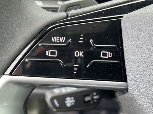 New 2025 Audi Q5 Premium image 18