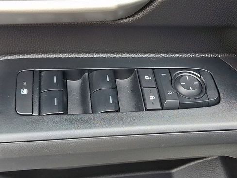 Certified 2024 Toyota Tacoma TRD Off-Road image 26