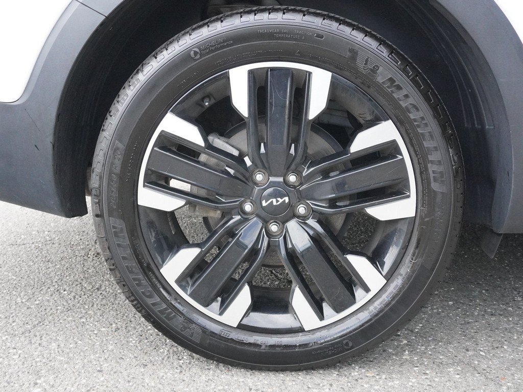 Used 2024 Kia Telluride SX Prestige AWD/4WD image 27