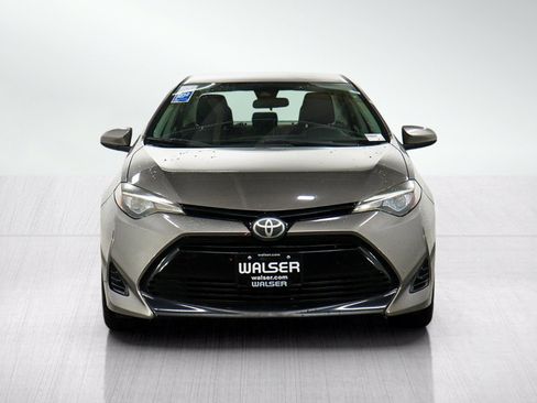 Used 2017 Toyota Corolla LE FWD image 8