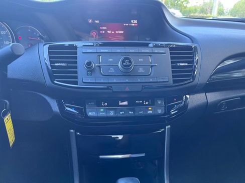 Used 2016 Honda Accord LX-S image 10