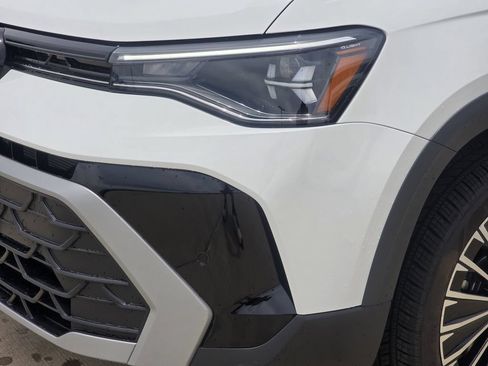 New 2026 Volkswagen Taos SE FWD image 7