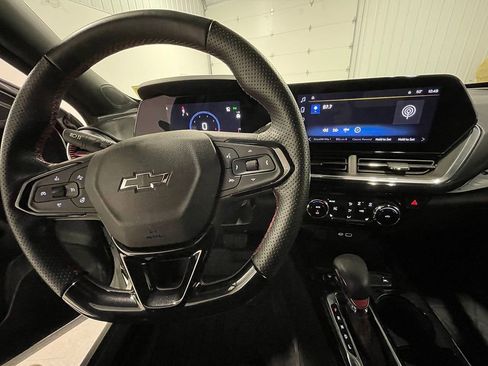 Used 2024 Chevrolet Trax RS image 38