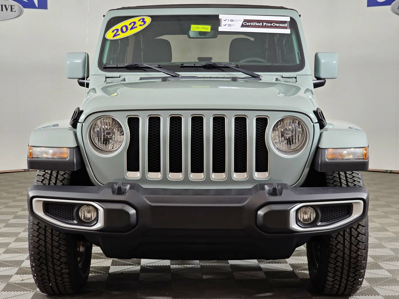 Used 2023 Jeep Wrangler Unlimited Sahara w/ Cold Weather Group AWD/4WD image 41