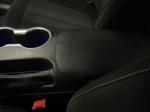 Used 2019 Ford Mustang GT w/ Equipment Group 301A RWD image 19