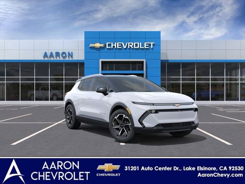 New 2026 Chevrolet Equinox EV LT AWD/4WD image 2