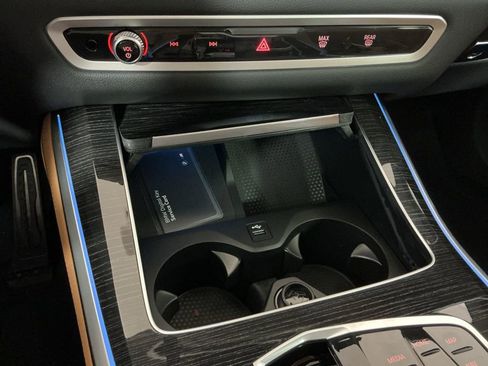 New 2026 BMW X5 xDrive50e w/ M Sport Package image 14