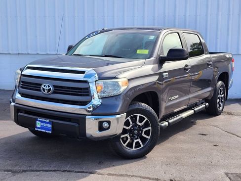 Used 2015 Toyota Tundra SR5 w/ TRD Off Road Package AWD/4WD image 1