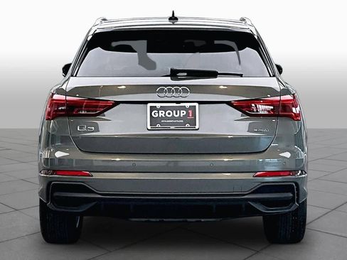 Certified 2025 Audi Q3 2.0T Premium Plus w/ Premium Plus Package AWD/4WD image 5