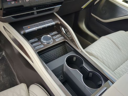 New 2026 Lincoln Nautilus Black Label AWD/4WD image 20