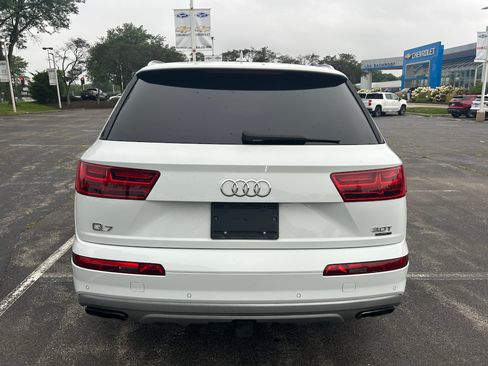 Used 2018 Audi Q7 3.0T Premium Plus w/ Premium Plus Package AWD/4WD image 6