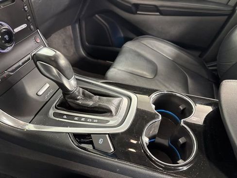 Used 2016 Ford Edge Titanium image 24