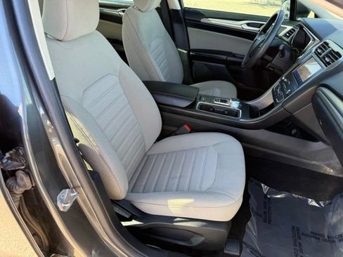Certified 2020 Ford Fusion S FWD image 28
