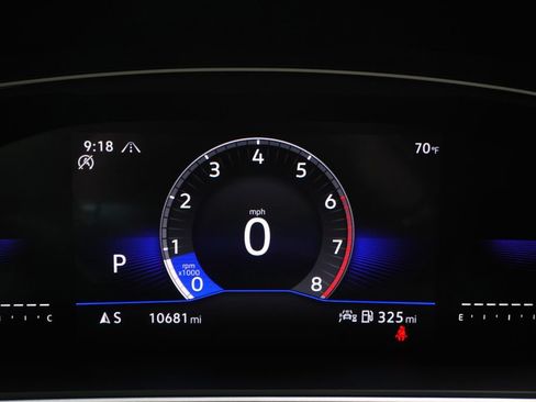 Used 2024 Volkswagen Tiguan SE AWD/4WD image 22