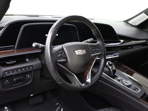 Certified 2023 Cadillac Escalade Sport Platinum AWD/4WD image 11