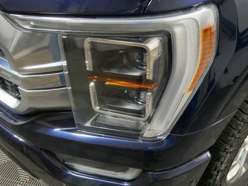 Used 2022 Ford F150 Platinum w/ FX4 Off-Road Package AWD/4WD image 11