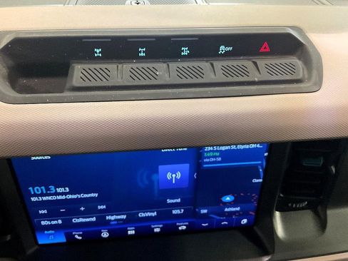 Used 2024 Ford Bronco Wildtrak image 27