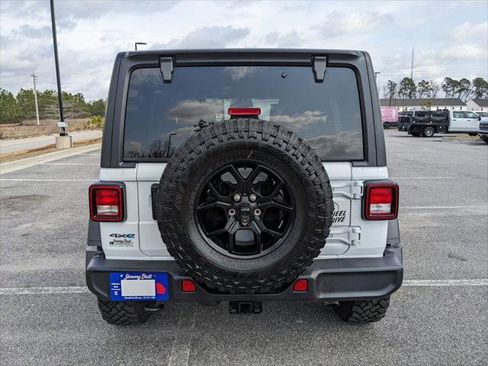 Certified 2025 Jeep Wrangler Unlimited Sport S 4xe image 18