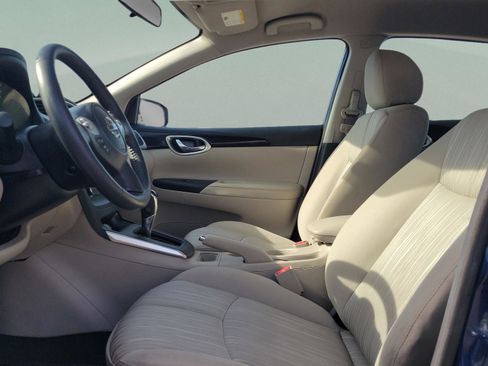Used 2016 Nissan Sentra SV image 11