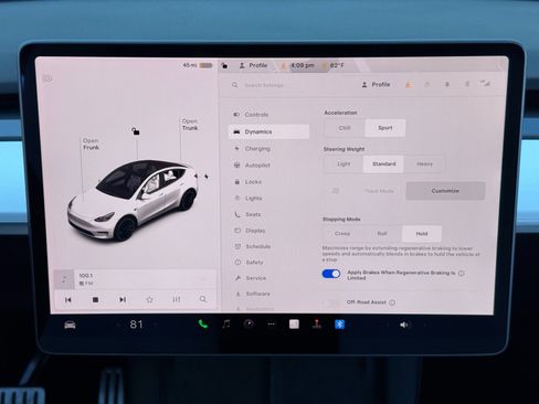 Used 2021 Tesla Model Y Performance image 23