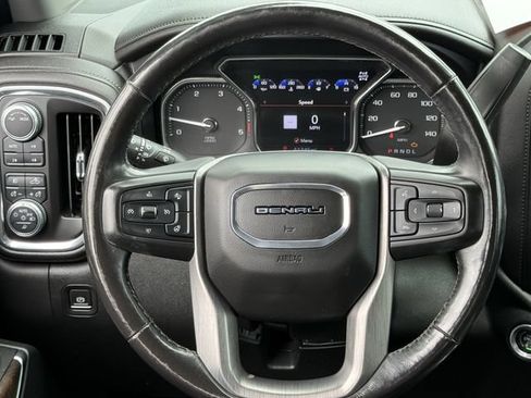 Used 2020 GMC Sierra 3500 Denali w/ Denali Ultimate Package AWD/4WD image 9