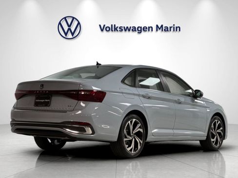New 2026 Volkswagen Jetta SEL FWD image 5