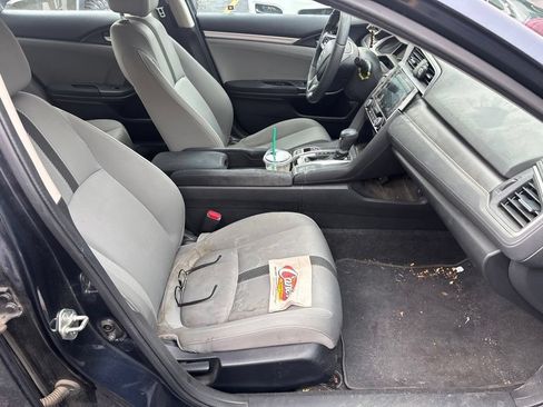 Used 2017 Honda Civic EX image 9