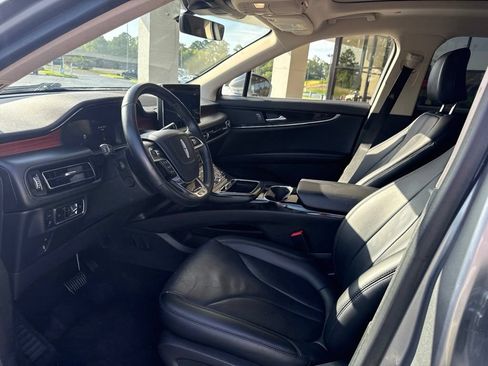 Used 2023 Lincoln Nautilus Reserve w/ Cargo Utility Package AWD/4WD image 12