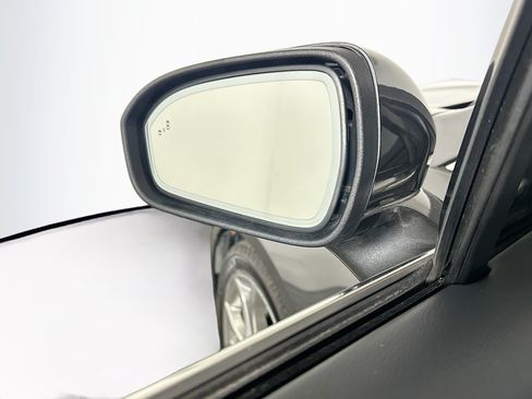 Used 2020 Ford Fusion SEL FWD image 16