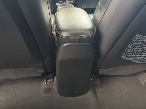 Used 2014 Kia Soul + w/ Primo Package FWD image 30