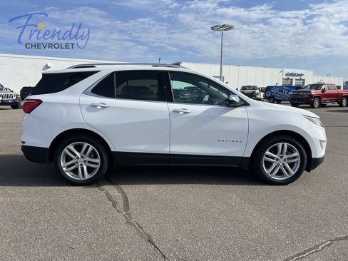 Used 2020 Chevrolet Equinox Premier AWD/4WD image 10