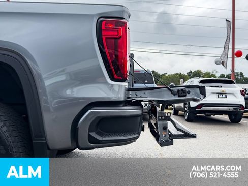 Used 2021 GMC Sierra 1500 AT4 w/ AT4 Premium Package AWD/4WD image 15
