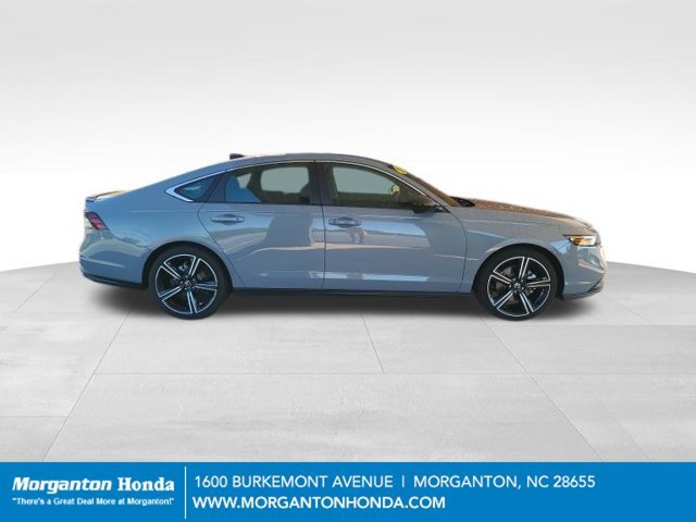 Used 2025 Honda Accord Sport image 8