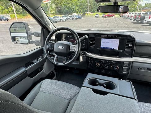Used 2024 Ford F250 XLT w/ FX4 Off-Road Package AWD/4WD image 21