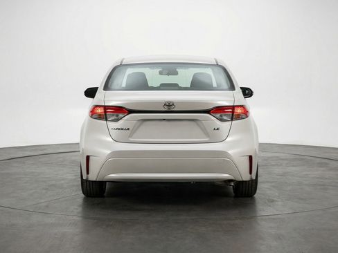Used 2025 Toyota Corolla LE FWD image 7