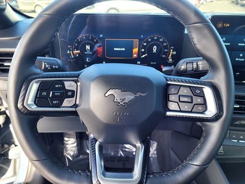 Certified 2025 Ford Mustang GT image 25