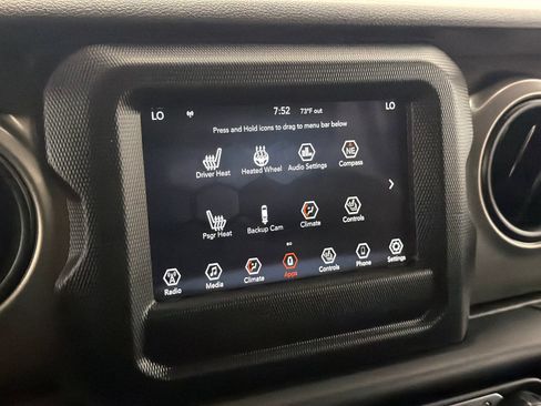 Used 2020 Jeep Wrangler Unlimited Sport S AWD/4WD image 25