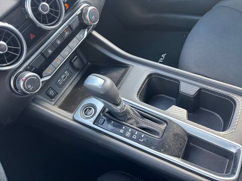 Used 2025 Nissan Sentra SV FWD image 38