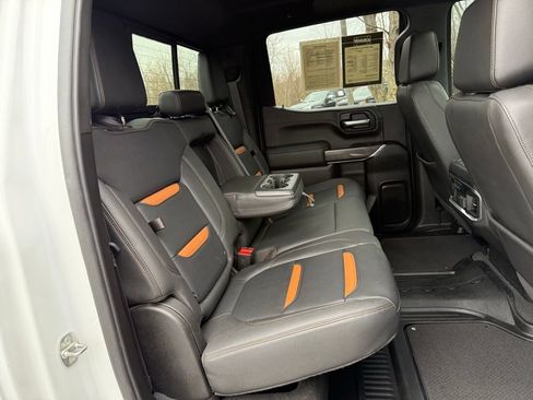 Used 2021 GMC Sierra 1500 AT4 w/ AT4 Premium Package image 38