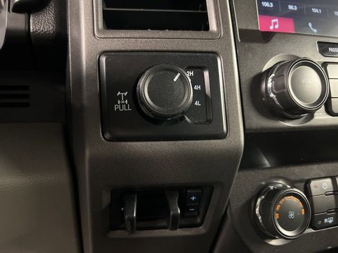 Used 2019 Ford F250 XL w/ STX Appearance Package image 15