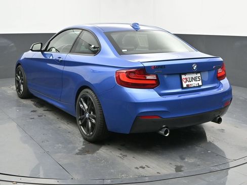Used 2016 BMW M235i xDrive Coupe image 8