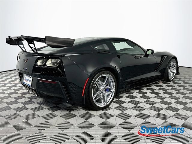 Used 2019 Chevrolet Corvette ZR1 RWD image 7