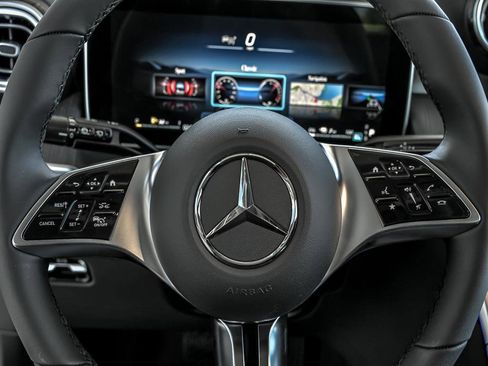 New 2026 Mercedes-Benz GLC 350e 4MATIC image 14