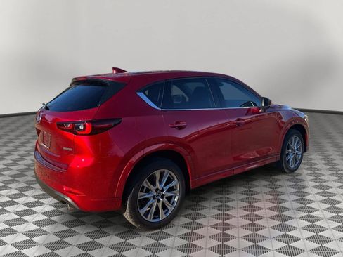 Used 2024 MAZDA CX-5 AWD 2.5 S w/ Premium Plus Pkg image 3