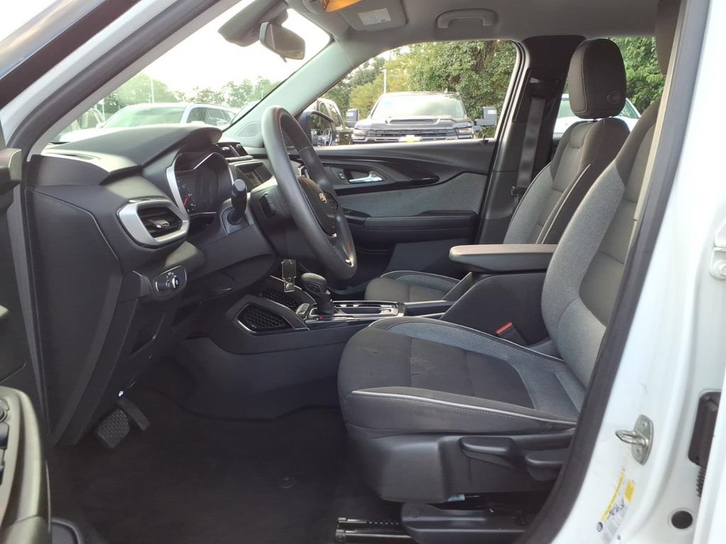 Certified 2023 Chevrolet TrailBlazer LS FWD image 10