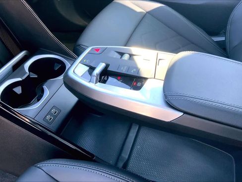 Certified 2025 BMW X1 xDrive28i image 19