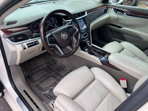 Used 2013 Cadillac XTS Platinum AWD/4WD image 17