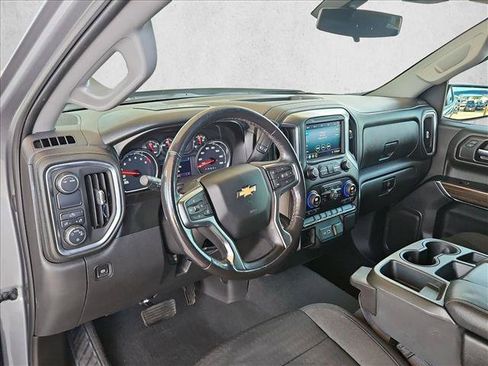 Used 2021 Chevrolet Silverado 1500 LT RWD image 10