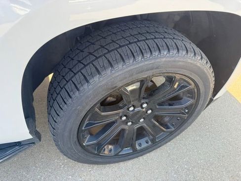 Used 2020 GMC Yukon XL Denali AWD/4WD image 25